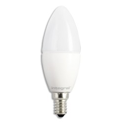 INTEGRAL Ampoule LED Candle Classic E14, 5,5 Watts équivalent 40 Watts, 2700 Kelvin 470 Lumen, opale